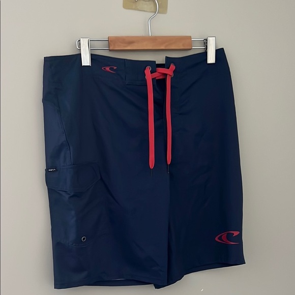 O'Neill Blue and Red Board Shorts Quick-Dry - Picture 1 of 3